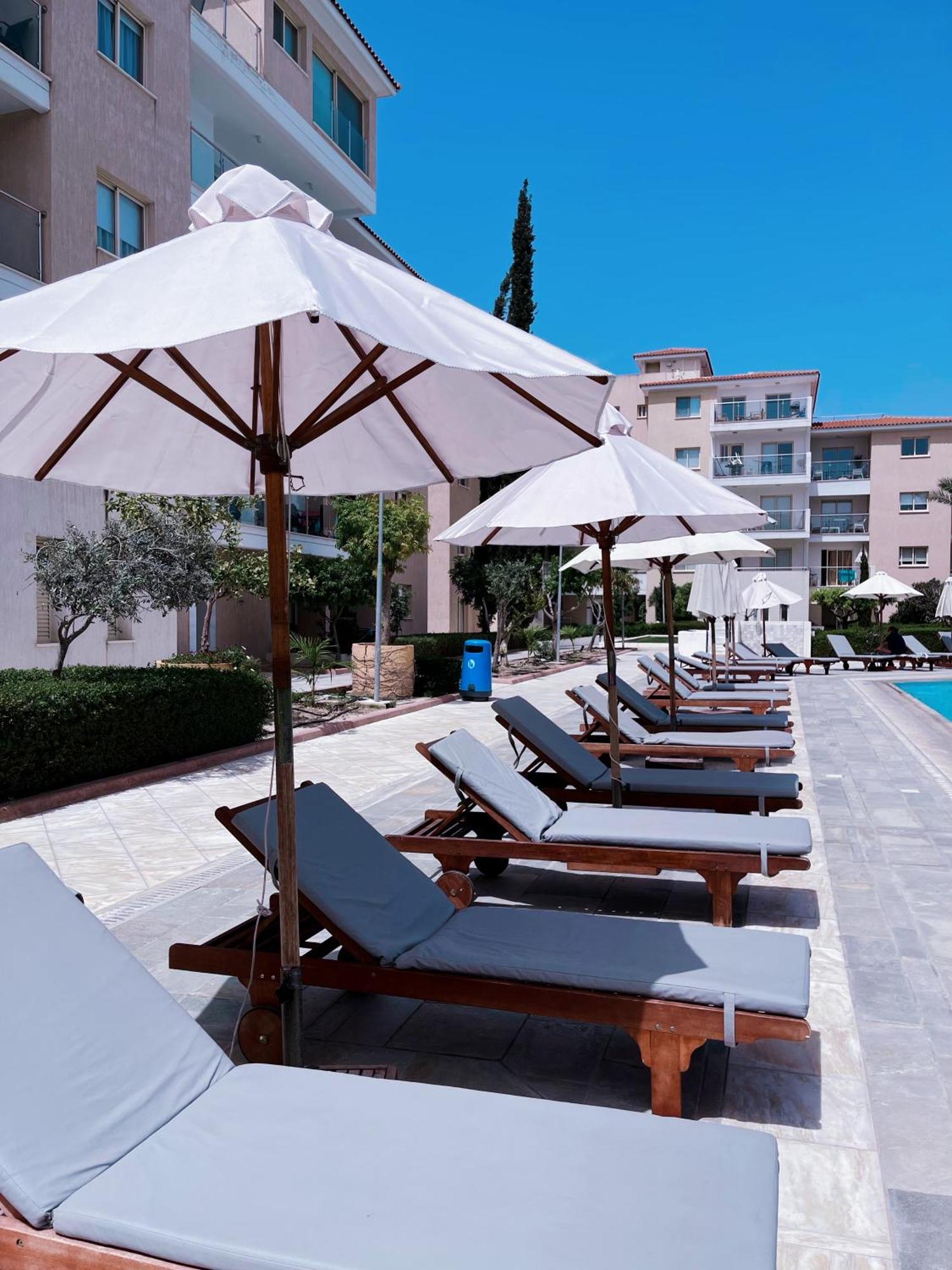 Ferienwohnung Elysia Park Paphos Exterior foto